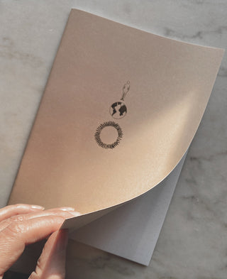 SUN ABOVE, EARTH BELOW, SOUL WITHIN - NOTIZHEFT - PUNKTKARIERT - GOLD FOLIENDRUCK - 5 STÜCK