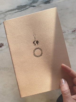 SUN ABOVE, EARTH BELOW, SOUL WITHIN - NOTIZHEFT - PUNKTKARIERT - GOLD FOLIENDRUCK - 5 STÜCK